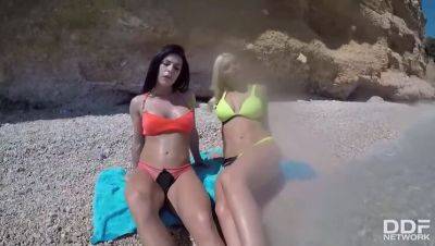Inna Innaki - Kitana Lure - Kitana's Summer Foot Fetish Fantasy with Inna Innaki & Big Tits - porntry.com