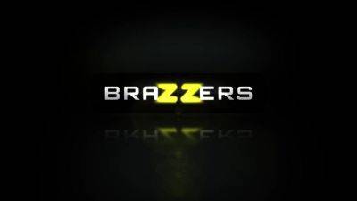Double Dare Ya With Bill Bailey, Lylith Lavey - Brazzers - hotmovs.com