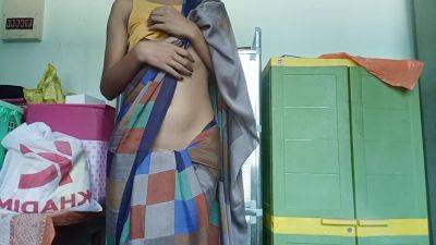 18 Years In Hot College Girl In Saree - desi-porntube.com - India