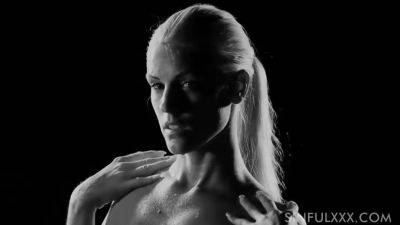 Blanche Bradburry - Make Me Sweat - videomanysex.com