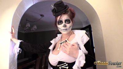 Tessa Fowler - Voodoo Boobs 2 - hotmovs.com - Britain