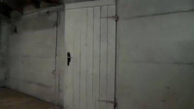 Die Neue Nachbarin Im Keller Doppelt Gelocht - hotmovs.com - Germany