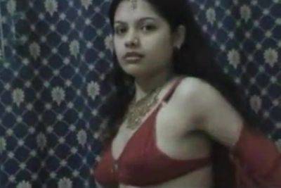 Indian Newly Married Couples Bangla Chuda Chudi - desi-porntube.com - India
