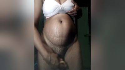 Desi Beautiful Chick Is Having Sex With Sextoy By Cheating Her Husband - desi-porntube.com - India