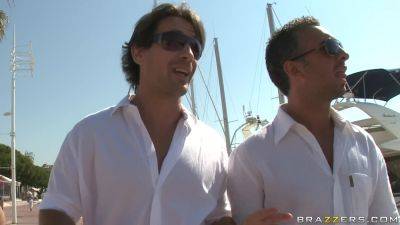 Lou Charmelle - Ep-5: Surprise Sur Le Bateau With Manuel Ferrara, Lou Charmelle, Liza Del Sierra, Keiran Lee - Brazzers - hotmovs.com - France