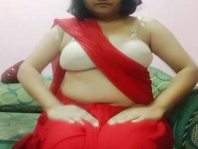 chick Squirting - desi-porntube.com
