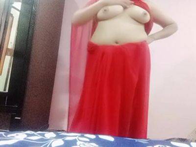 chick Masturbating - desi-porntube.com - India