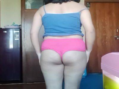 Chick Masturbating - desi-porntube.com - India
