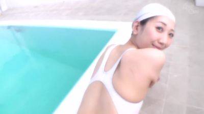 Swimming Swimsuit 1of5 - hclips.com