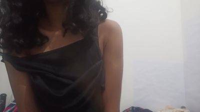 Latina Solo Play - desi-porntube.com