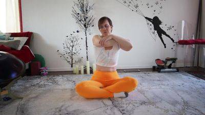 Goddess Aurora Willows Shows How To Repair A Rotator Cuff - hclips.com