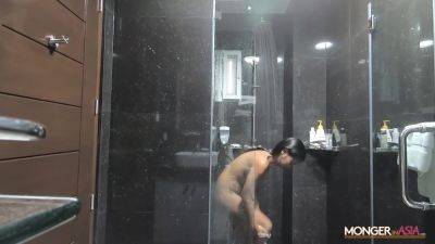Impregnating a hot little Filipina cum dumpster - hotmovs.com