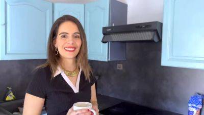 Joy, 29, secretary in Strasbourg! - hotmovs.com