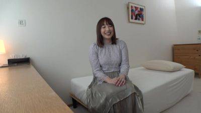 【ドM人妻】欲求不満爆発で旦那を説得して自らAVに応募！M全開でイキまくるムチムチボディの若妻を是非ご覧ください！！！ 【初撮り】ネットでAV応募→AV体験撮影 2115 - txxx.com - Japan