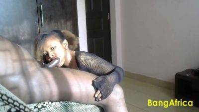 Amazing Head From Little Ebony Minx - hclips.com