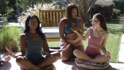 Big Tit Lesbians Outdoor: Meditation Class - veryfreeporn.com