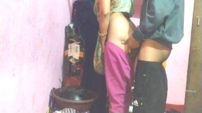 Sagi Sister-in-law Was Left By Picking Up The Leg - desi-porntube.com - India