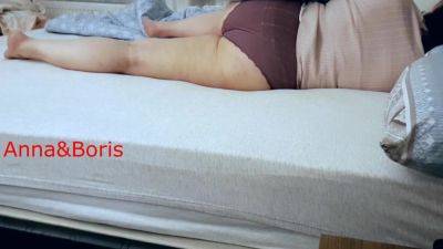 While Anna Was Waiting For Me She Undressed - hclips.com