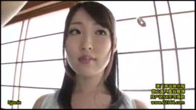 02414,A beautiful woman who feels - hclips.com - Japan