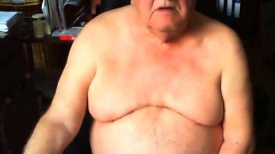 grandpa stroke on webcam - drtuber.com