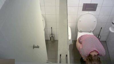 Office Toilet Spy Cam - WC 01 - voyeurhit.com