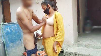 The Indian Stepsister Was Washing Clothes When She Got Wet Pussy Seeing Stepbrothers Fat Dick - desi-porntube.com - India