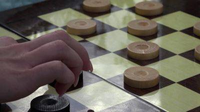 Checkers game ends for two teens with anal at friend's place - drtuber.com
