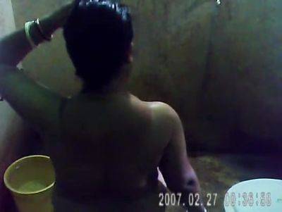 Mature Indian Bengali Bath captured in bathroom by nephew - voyeurhit.com - India