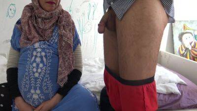 Pregnant Turkish Woman Lets German Man Cum In Her Mouth 5 Min - desi-porntube.com - India - Germany - Turkey