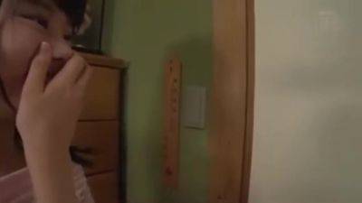 07619,A woman who is fucked and writhes in agony - hotmovs.com
