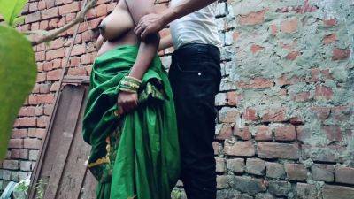 Desi Bhabhi Ki - Hot Indian Bhabhi Outdoor Real Anal Sex Video Desi Bhabhi Ki Chudai Ghar Ke Pichhe Real Chudai Video - desi-porntube.com - India