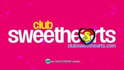 Club Sweethearts get wild with pussy licking & pussy fucking - Eva Murkovski & Cherry Wise - sexu.com