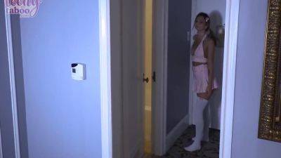 Have Tasted Some Of Taboo Pleasure! - Seth Brogan And Mia Kay - hotmovs.com