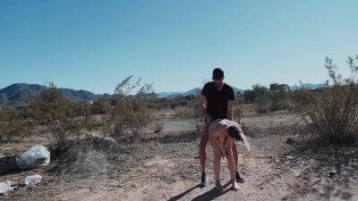 Sex On The Side Of The Road In The Desert - hclips.com - Usa