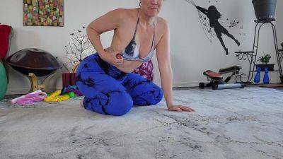 Goddess Aurora Willows Stretching In Yoga Pants - hotmovs.com