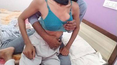 Hot Slim Girl Fucked Hard By Boyfriend In Oyo Hotel - desi-porntube.com - India