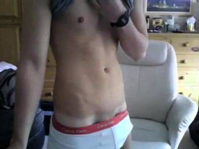 Cute amateur twink shows his big dick on webcam - drtuber.com