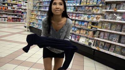 Amateur Asian whore banged on cam - drtuber.com - Japan