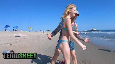 Hannah Hays - Tiny Beach Girl Hannah Hays Hunts For Hogs - videomanysex.com