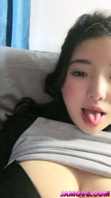 Big Titted Cutie Posing - hotmovs.com - China