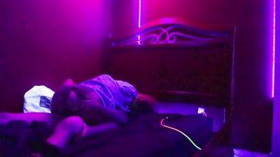 Hippie Girl Came Over To Tease Me I Had Other Plans - upornia.com