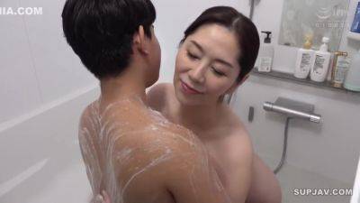 In The Shower With My Older Stepsister - upornia.com - Japan