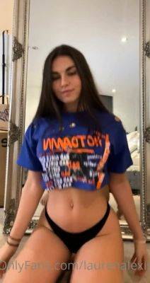 Lauren Alexis Twerks In Front Of A Mirror Video Leaked - drtuber.com