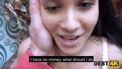 Busty Jenifer Mendez pays off her debt with a hardcore POV sexcapade - sexu.com - Czech Republic