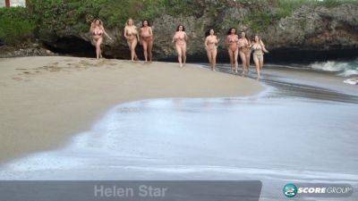 Watch these oily babes play with their tits and oily bodies in the pool, beach or at the Codivorexxx com beach - sexu.com