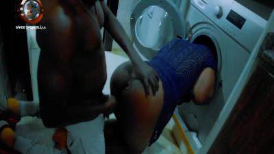 Oga Banging His Maid In The Kitchen While His Wife Was In The Living Room - hotmovs.com