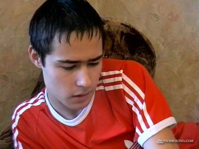 Blonde Roma Slid His Cock Inside Chain Smoking Marivelli - hotmovs.com