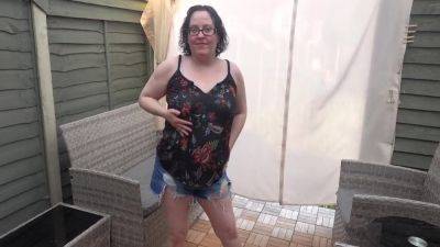 Stepmom Stripping In Turn Denim Shorts And Bra - upornia.com - Britain