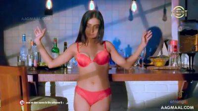 Priya Ray, Simran Kapoor And Sapna Sappu In Stellar Priyanka Bold And Beautiful Flaunt Video - desi-porntube.com - India