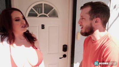 Pounds The Peeping Tom With Maggie Green - hotmovs.com